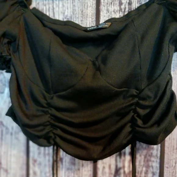 Off the shoulder blouse with shirred sides sz xl - Picture 4 of 6